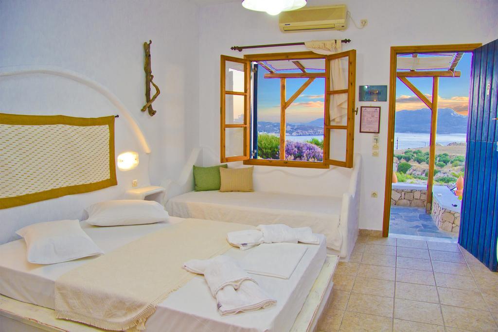 Margaritari Studios Milos Адамас Номер фото